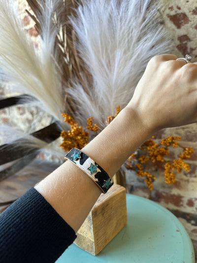 Teagan Turquoise Star Cowhide Bracelet [Black & White] ✜ON SALE NOW: 25% OFF✜