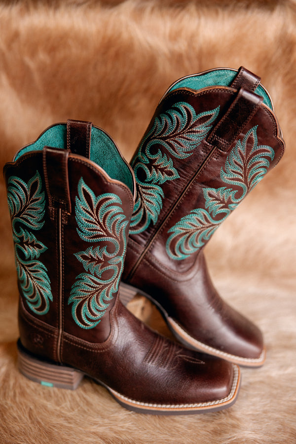 Ariat Gillette Square Toe Boots