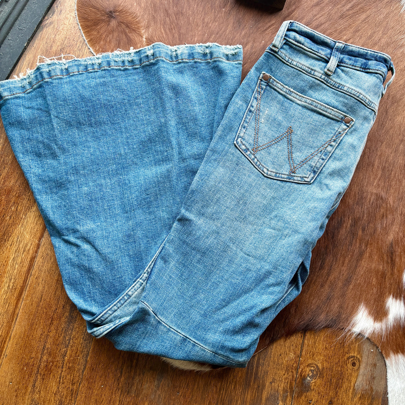 Wrangler Retro Paige Trumpet Flare Jean ✜FINAL SALE✜ CS001