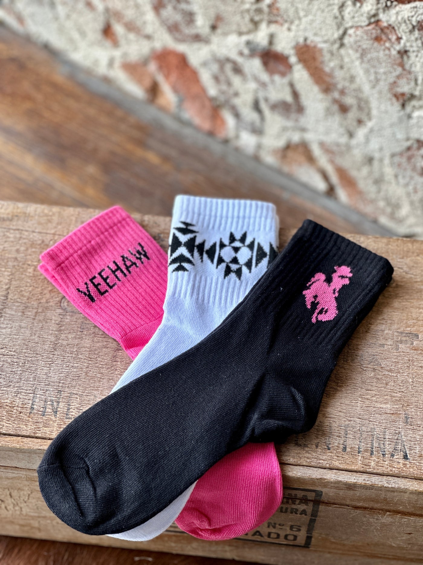 Brookman Set of 3 Western Socks [Hot Pink Cowboy]