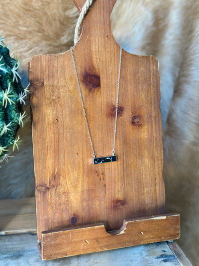 Western fashion black stone necklace with silver hardware.