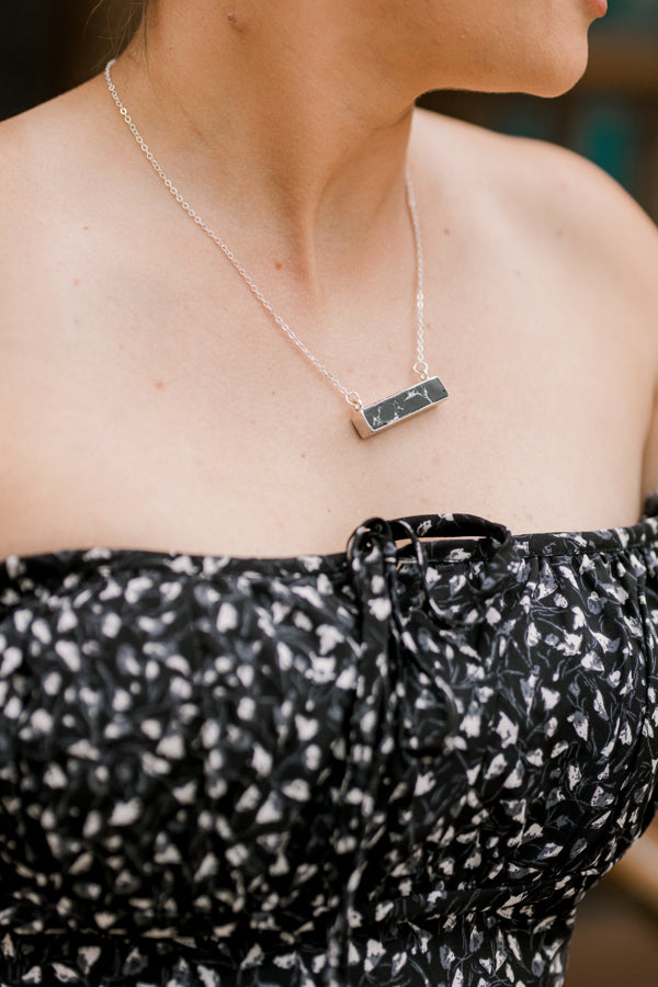 Allie Black Stone Bar Necklace