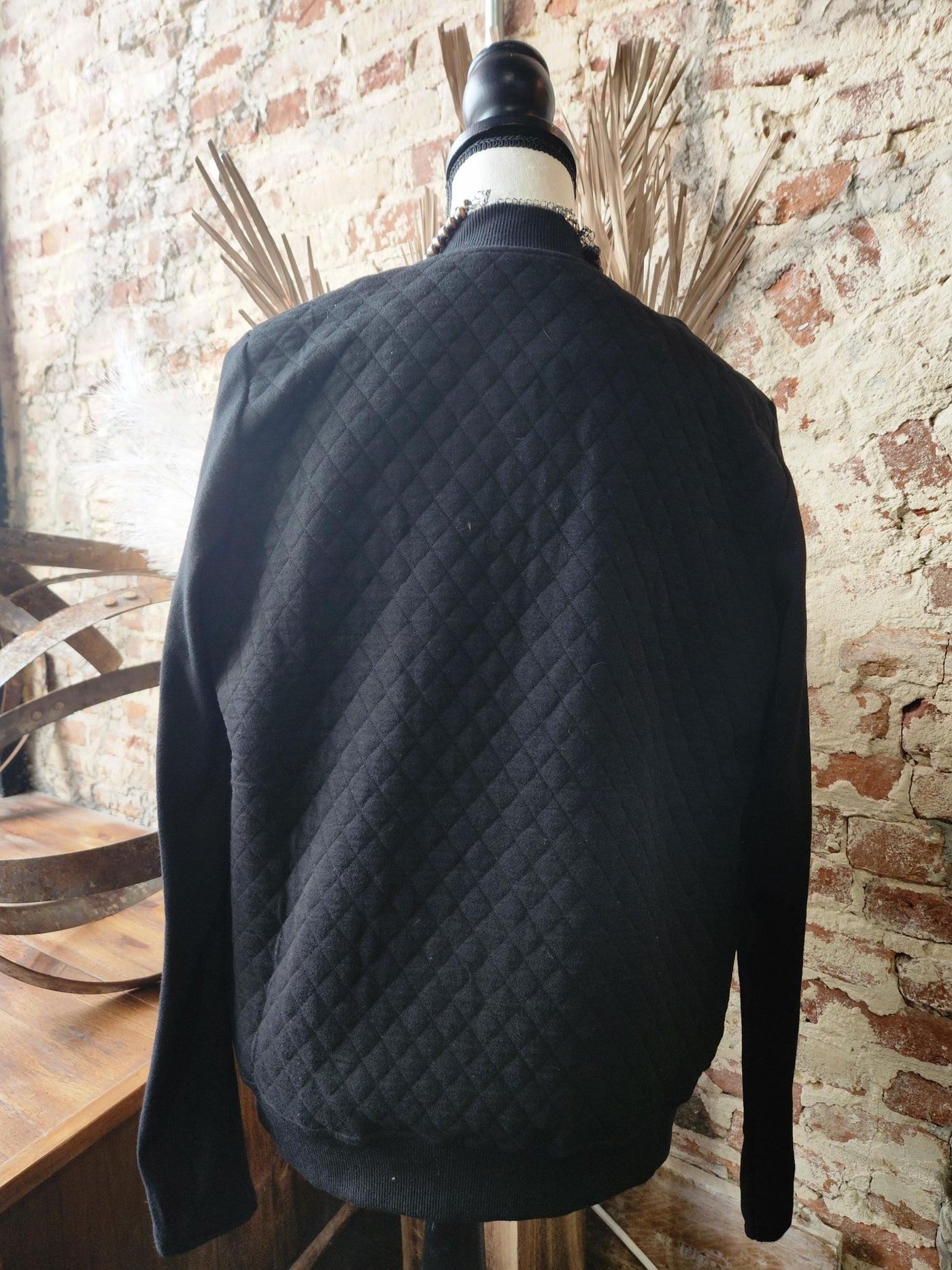 Ampersand Avenue Alaina Full Zip Sweatshirt  ✜ON SALE NOW: 20% OFF✜