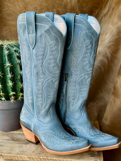 Ariat Casanova Snip Toe Boot in Vintage Denim – Knee-High Western Boot with Snip Toe and 3” Heel