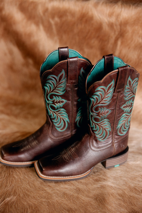 Ariat Gillette Square Toe Boots