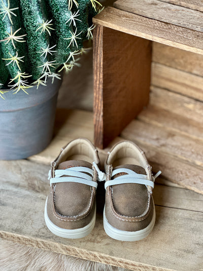 Durable and flexible toddler moccasins for all-day comfort.