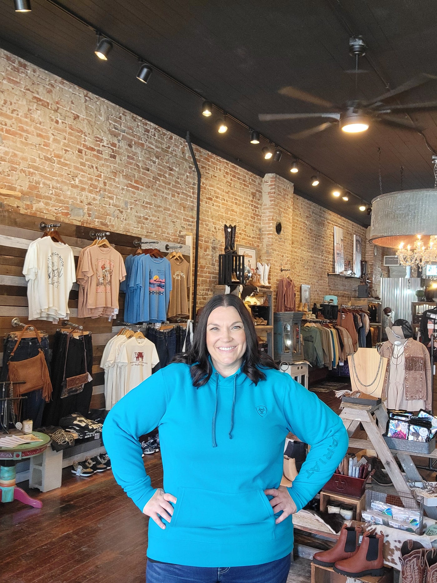 Employee, woman modeling our Ariat Logo 2.0 Hoodie [Capri Breeze].