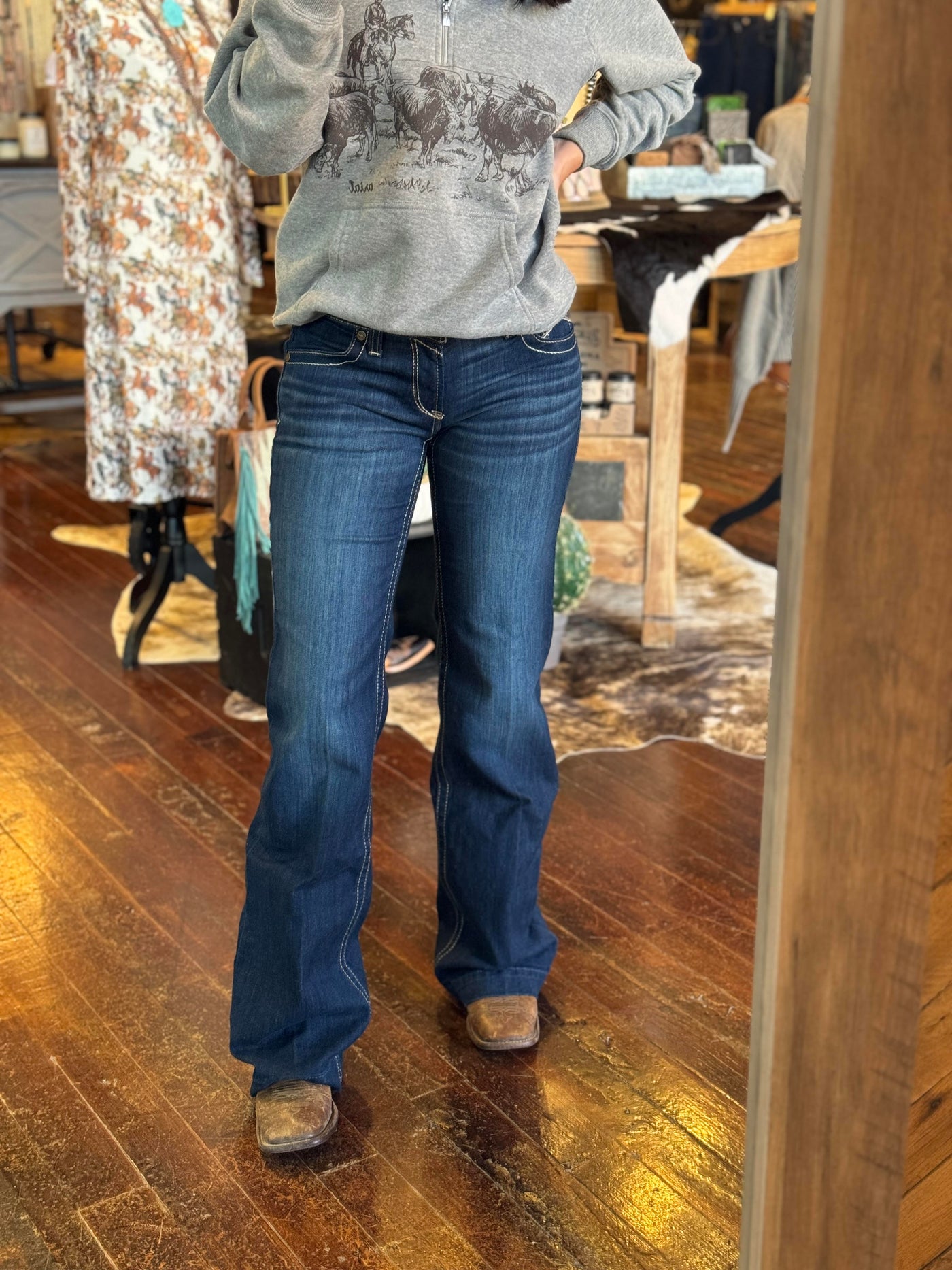 Ariat Mid Rise Lizzie Trouser Jeans