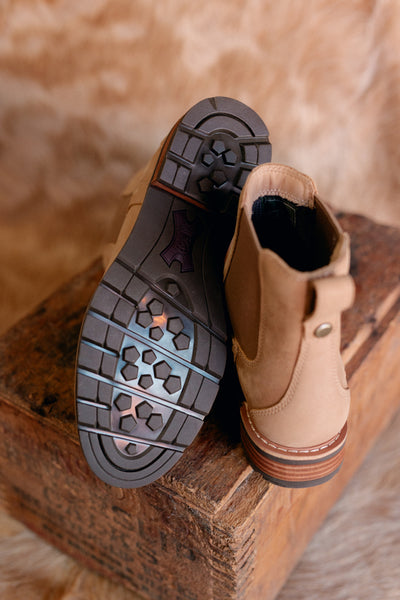 Close-up of Ariat Wexford Boots in Natural Tan showing the durable leather pull tabs, and stable & comfortable sole.