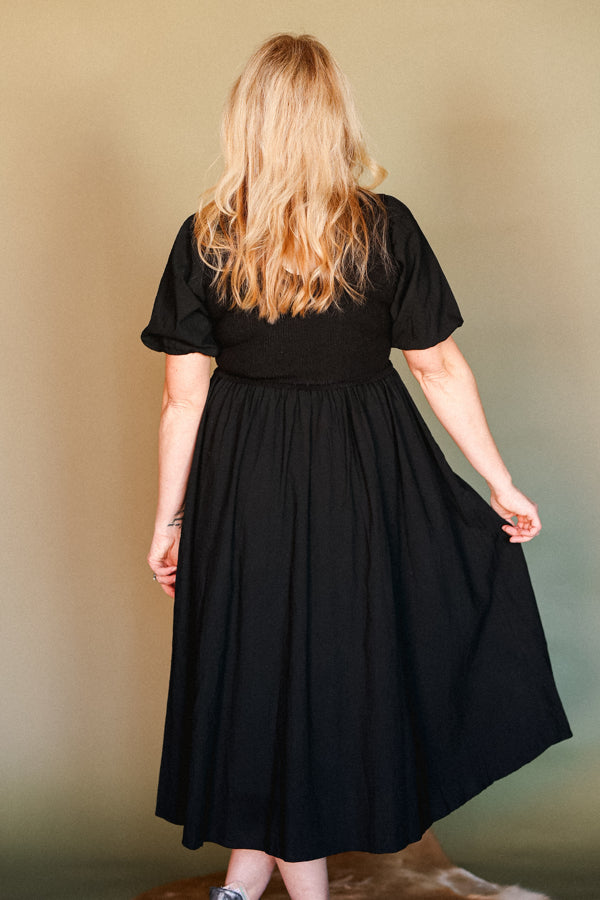 Brody Knit Midi Dress [Black]