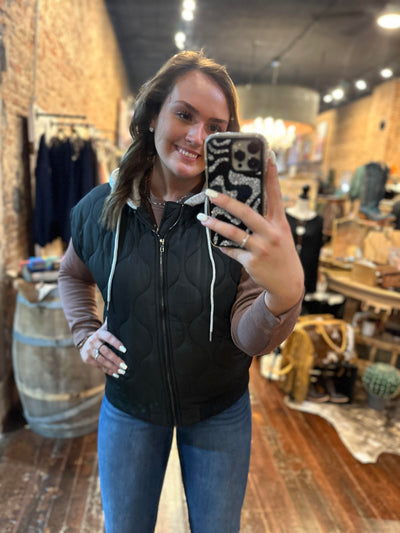 Broker Leather selfie modeling our Celebrity Shot Quilted Vest [Black].