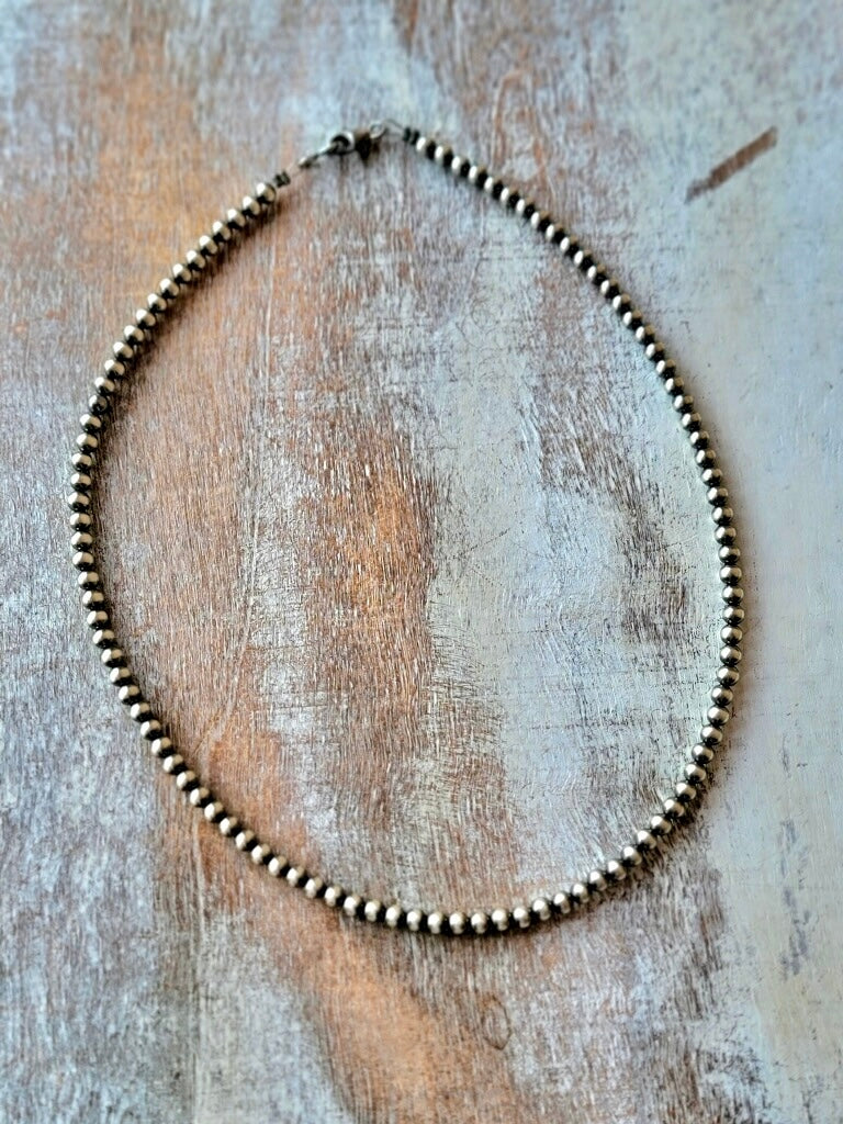 Classic 16-inch Navajo Pearl Necklace, perfect for everyday wear.