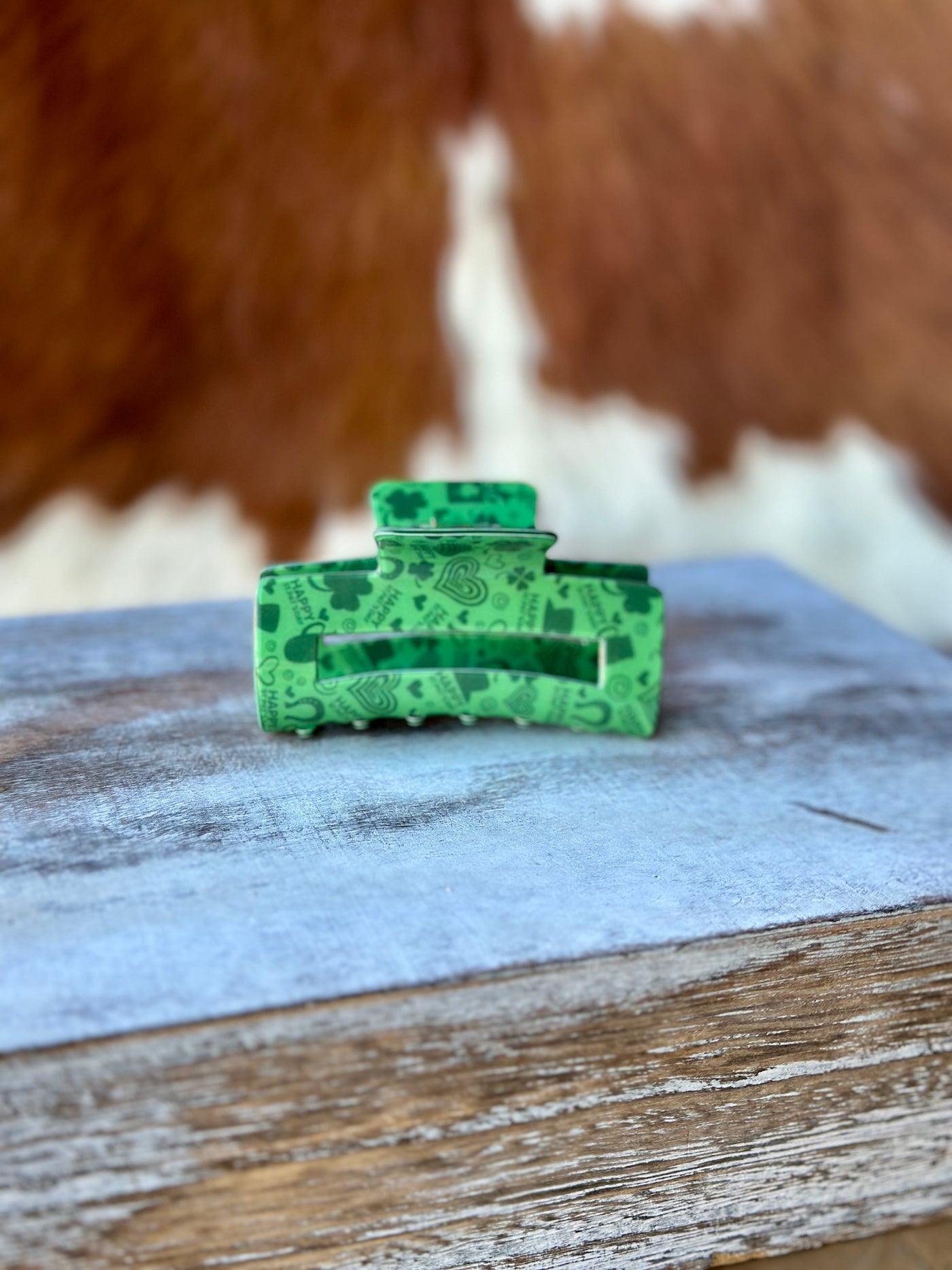 Lucky St. Patrick’s Day hair clip with a playful Irish-inspired print.