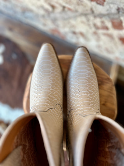 Toe view of our Dingo Sorta Sweet Genuine Leather Bootie.