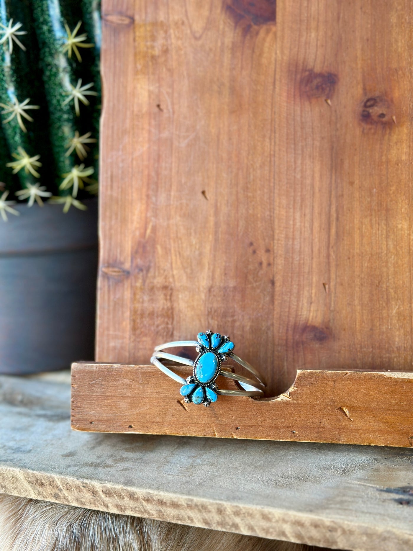 Durango Authentic Turquoise Cuff Bracelet with turquoise stones set in a smooth sterling silver band, offering a timeless, Southwestern look.