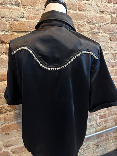 Embrie Satin Pearl Shirt [Black]