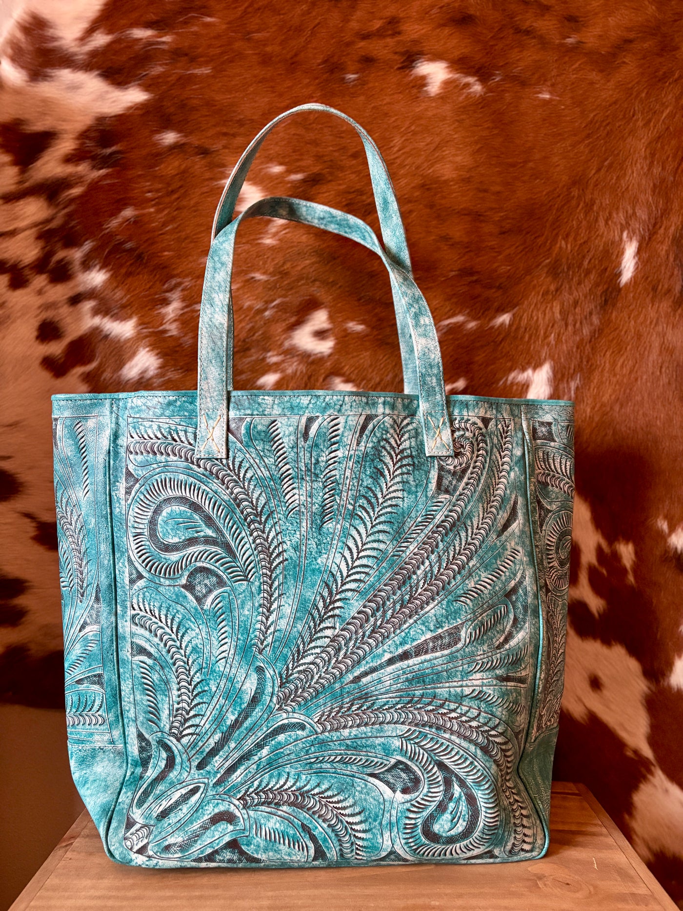 Hattie Tooled Leather Tote Bag [Turquoise]