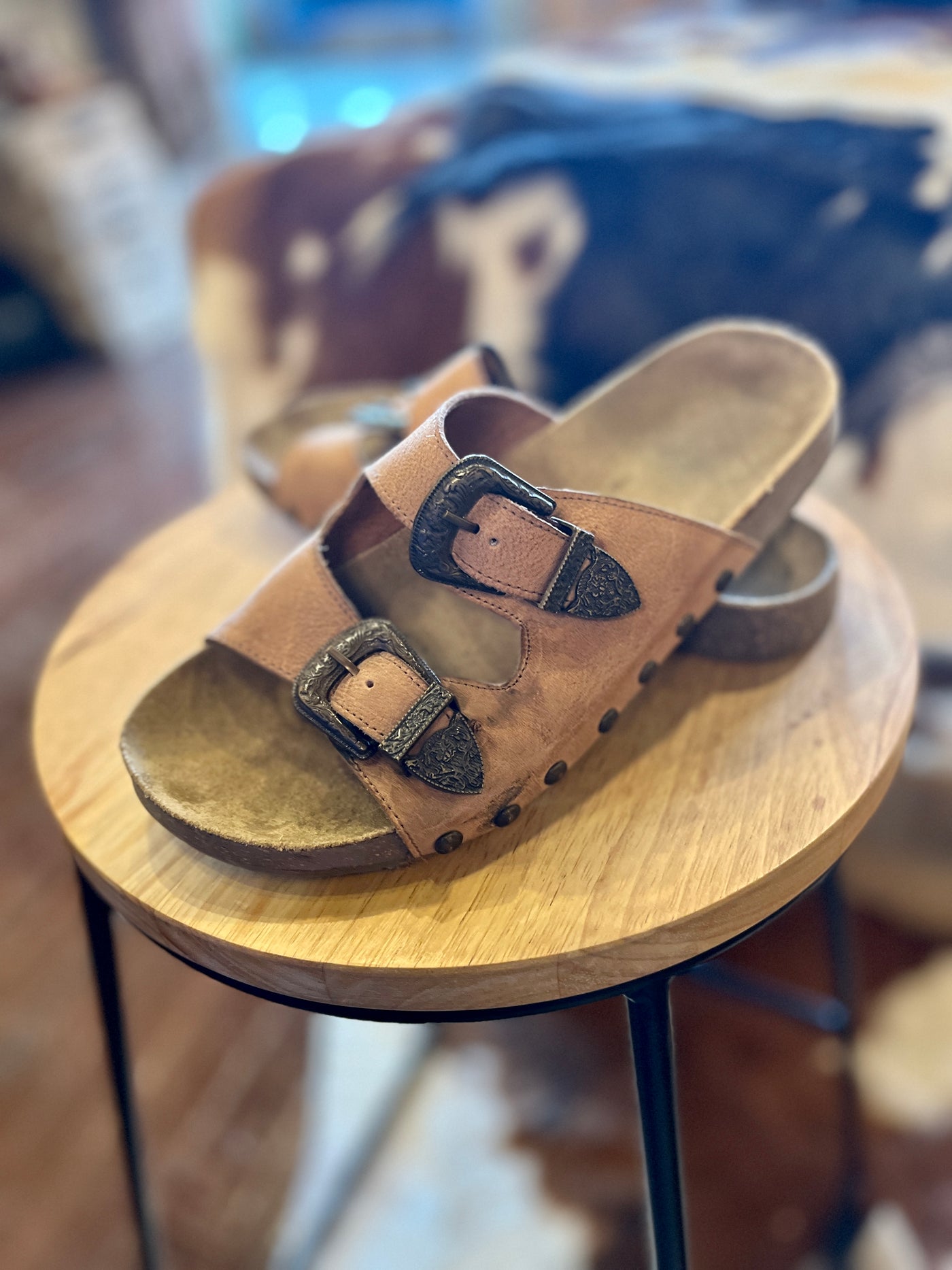 Size 9 Buckled Sandals ✜FINAL SALE✜ CS007
