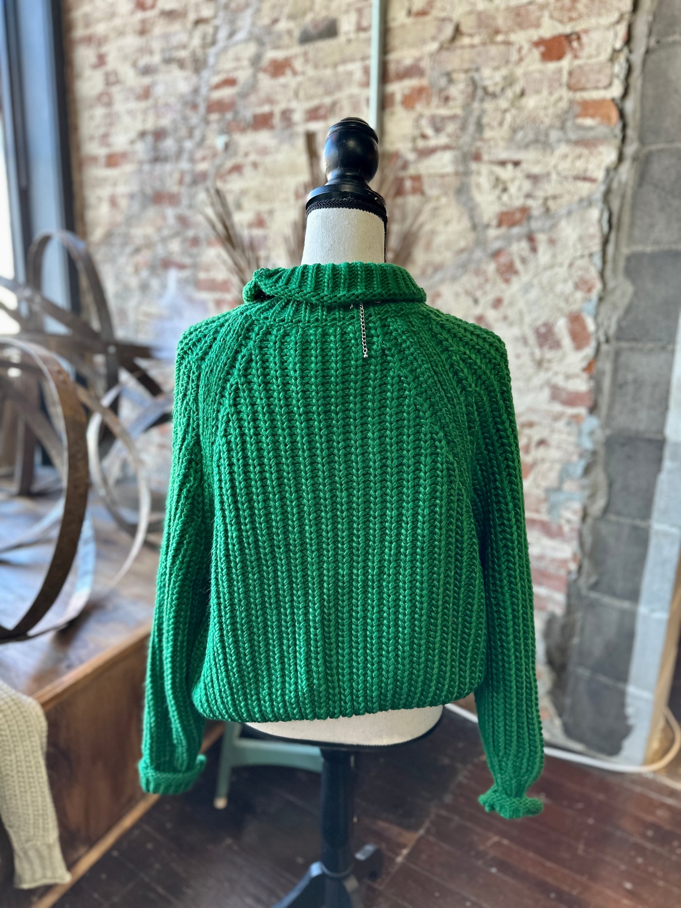 Kelly Turtle Neck Sweater [Green]