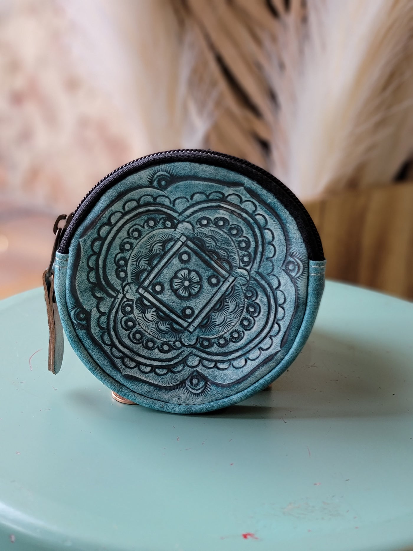 Gillette Round Tooled Leather Coin Pouch [Aqua]