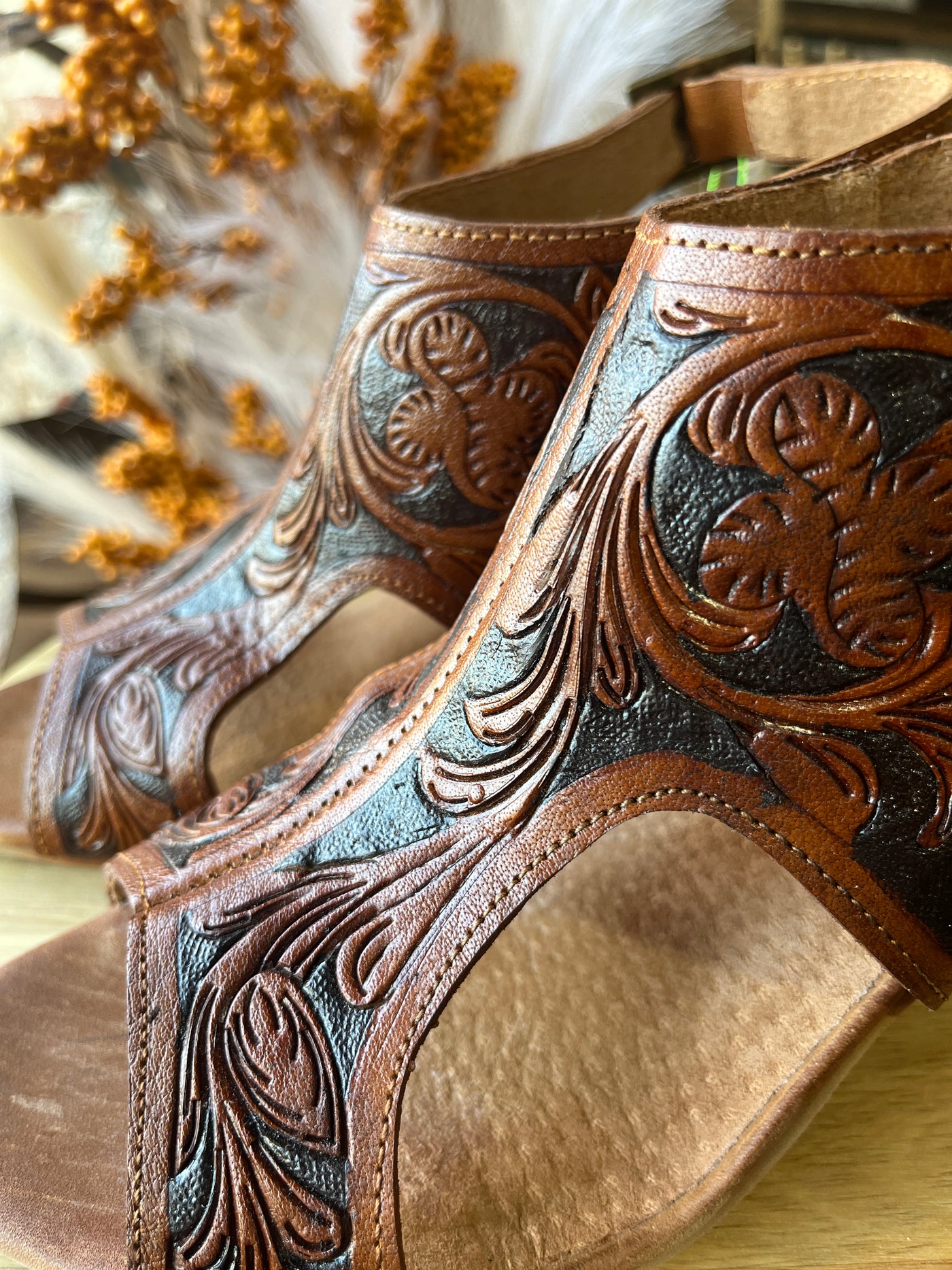 Size 10 Tooled Leather Roper Heels ✜FINAL SALE✜ CS003