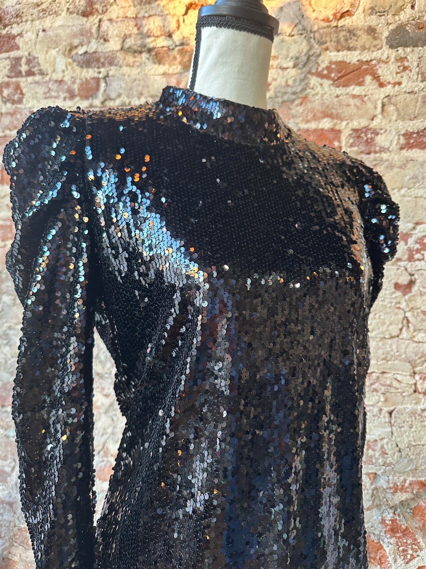 Jorja Bubble Sleeve Sequin Top ✜ON SALE NOW: 40% OFF✜
