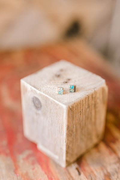 Understated turquoise and gold earrings with one-of-a-kind natural stone pattern