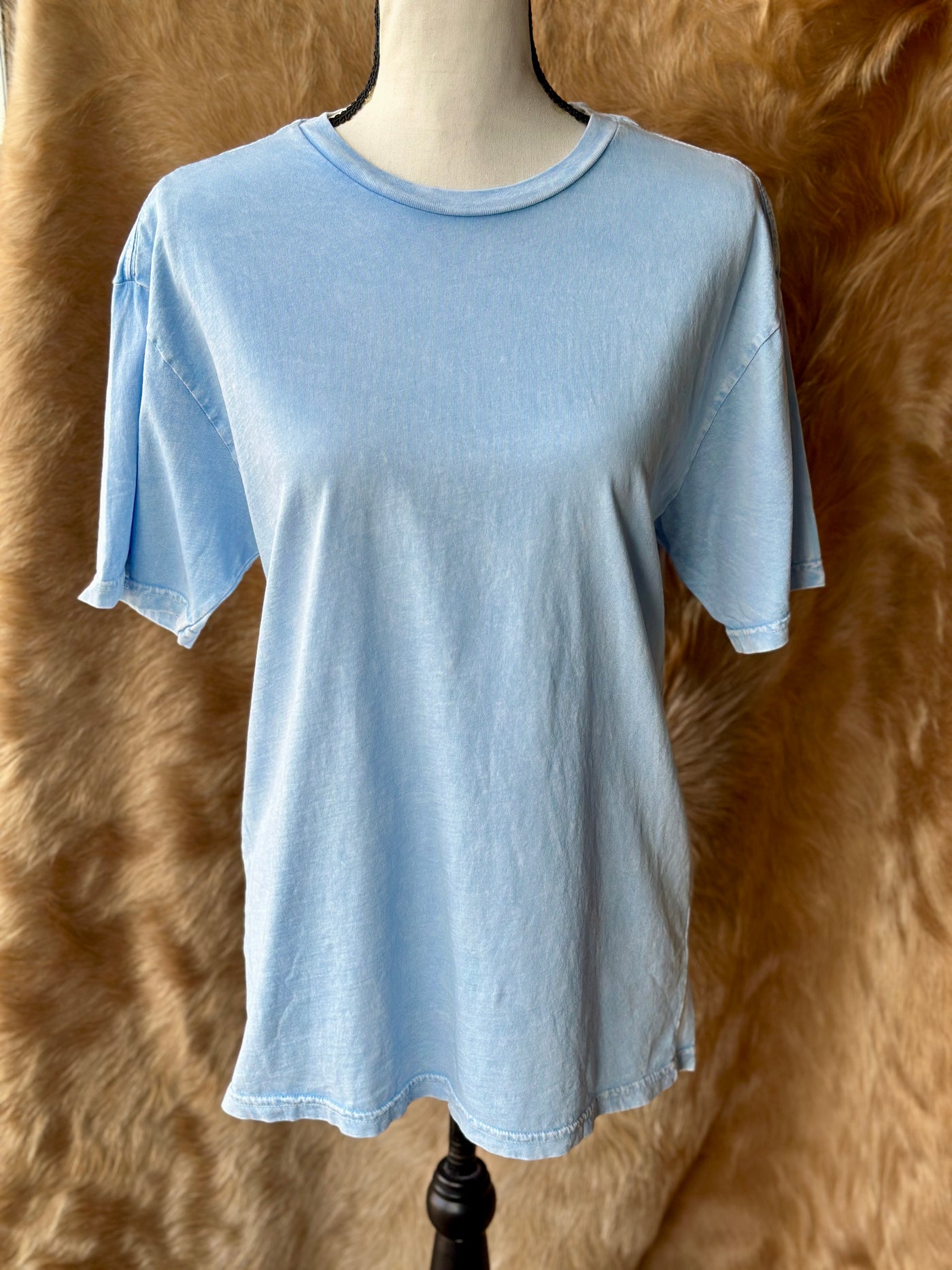 Western-inspired soft blue tee with worn-in look and breathable comfort.
