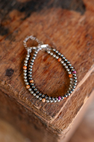 Modelo Spiny Oyster Pearl Bracelet