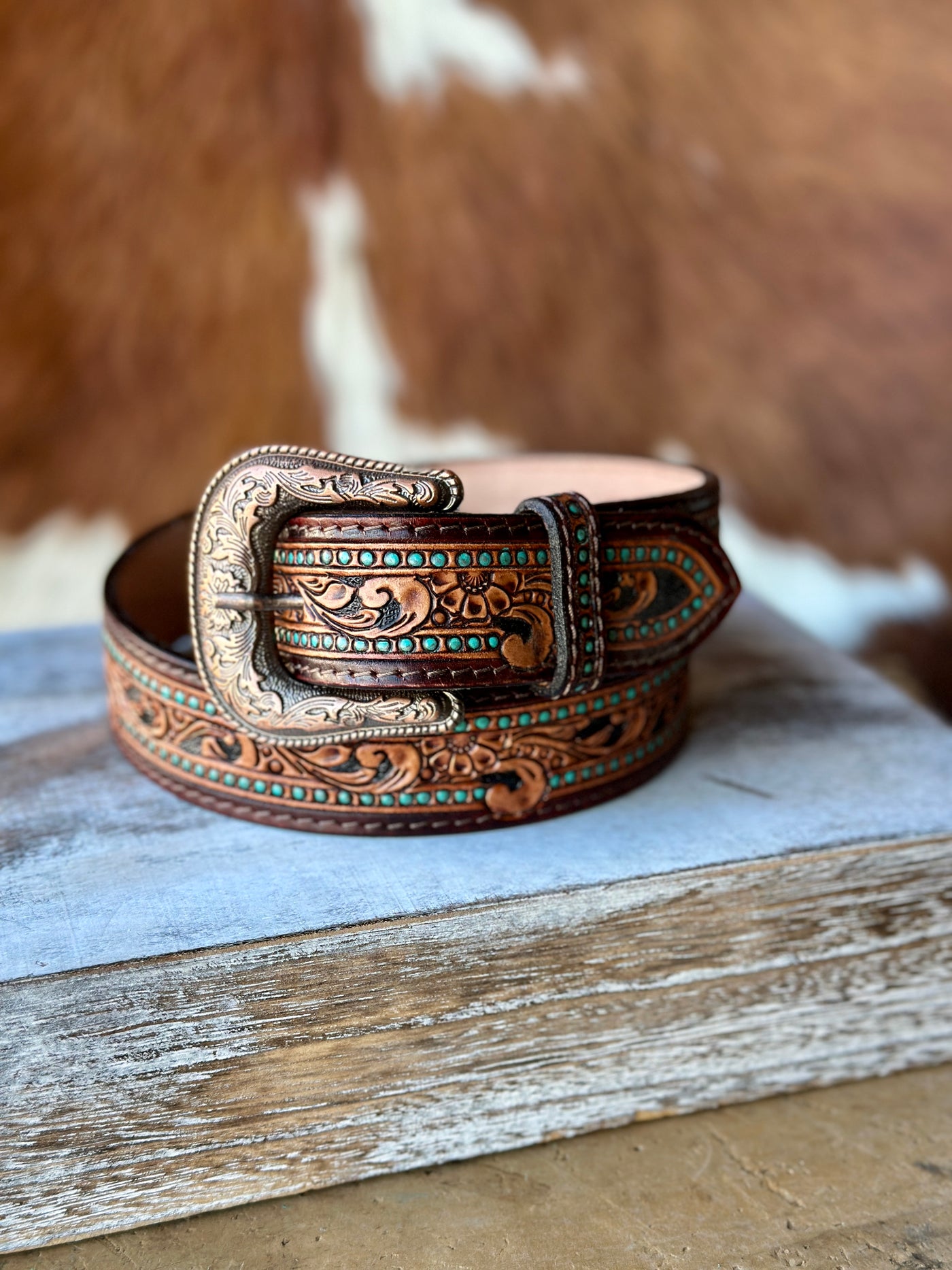 Western-Style Genuine Leather Belt with bronze buckle available in Multiple Sizes.