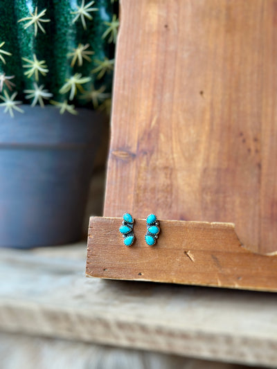 Pope Authentic Turquoise Cluster Earrings – Genuine Turquoise Stones in Classic Western Design.