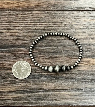 Brody Navajo Pearl Stretch Bracelet