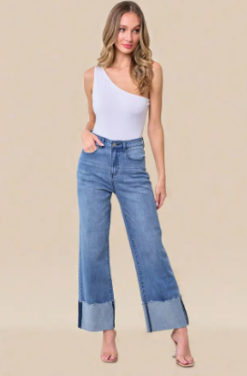 Tammy Straight Leg Cuffed Light Wash Ankle Jeans