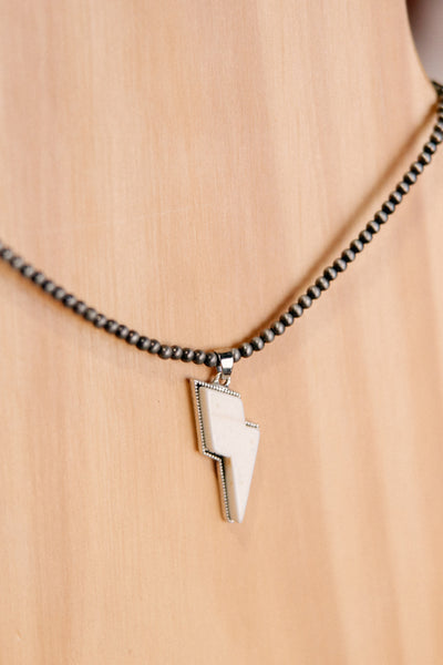 Seke Lightning Bolt Necklace [White]