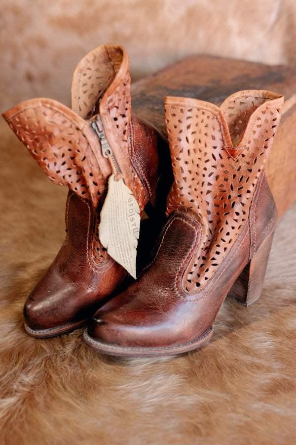 Bed stu irma boots sale