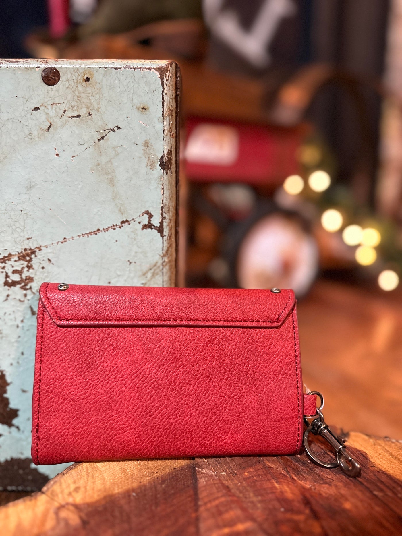 Wrangler Michelle Trifold Keychain Wallet [Red]