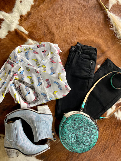 Pardon Mid-Rise Black Flare Jeans  ✜ON SALE NOW✜