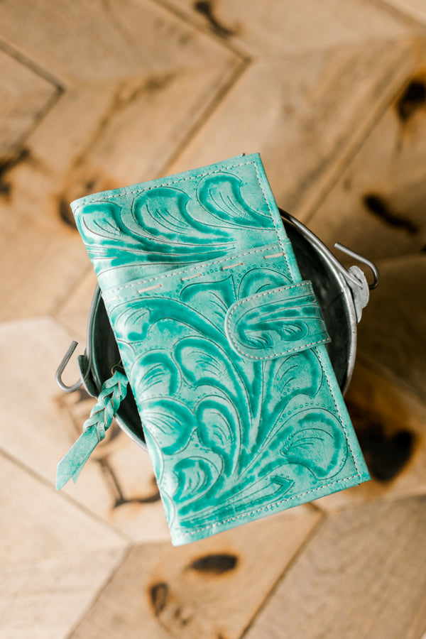 Ricardo Floral Tooled Organized Wallet [Teal]