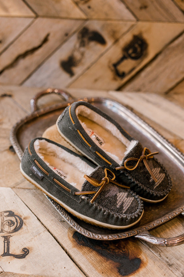 Minnetonka Tilia Moccasins [Grey]