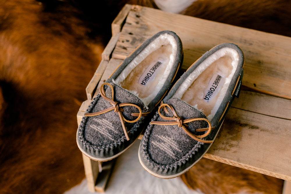 Minnetonka Tilia Moccasins [Grey]