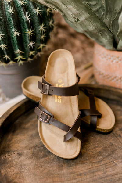 Deep heel cup and contoured design in Viking Joan sandals for foot alignment and cushioning