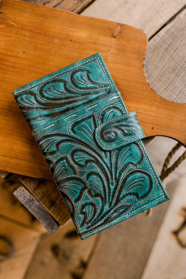 Ricardo Floral Tooled Organized Wallet [Aqua]